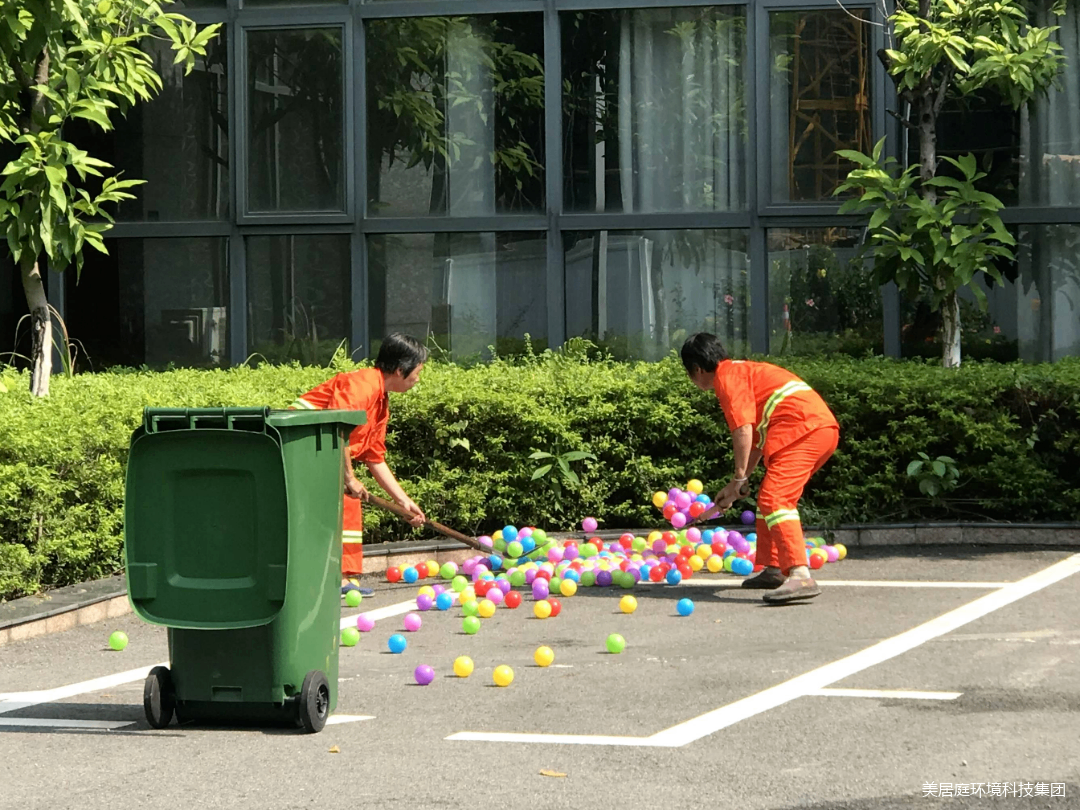 工厂环境总不达标？选对工厂保洁，生产效率稳步提升